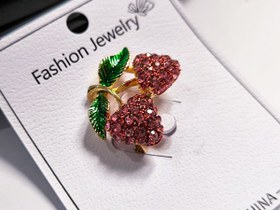 تصویر سنجاق سینه مدل گیلاس 