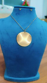 تصویر رومانتویی طلایی 