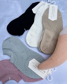 تصویر جوراب زیر قوزک زنانه طرح زاپدار Bross‎‎ - سفید Women's ankle socks with Zapdar Bross design