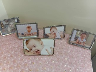 تصویر قاب عکس و استند محب قاب عکس فرم فلزی