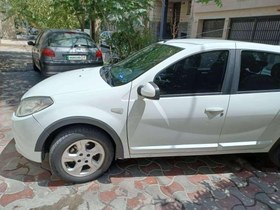 تصویر رنو ساندرو مدل 1396 ا Renault Sandero automatic Renault Sandero automatic