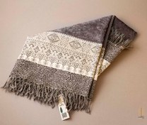 تصویر رومیزی چاپ قلمکار اصفهان سایز ۱۰۰ در ۱۰۰ ترکیب مخمل و نخی طوسی 