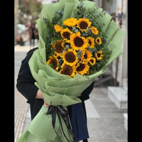 تصویر دسته گل ساتیا 