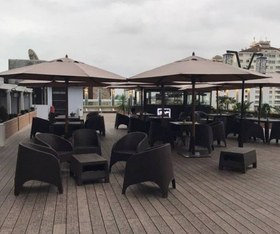 تصویر چتر پایه وسط 3 متری 