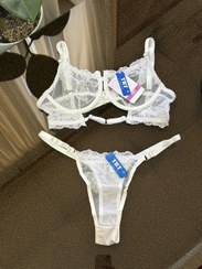 تصویر ست لباس زیر زنانه فانتزی TRT مدل Livia | دانتل نیمه‌شفاف + شورت لامبادا 