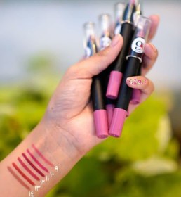 تصویر رژ لب مدادی | گیاهی با رنگدهی و ماندگاری بالا 