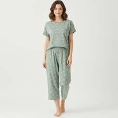 تصویر ست تی شرت آستین کوتاه و شلوارک راحتی زنانه مدل AM064 