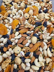 تصویر آجیل لوکس مناسب یلدا 