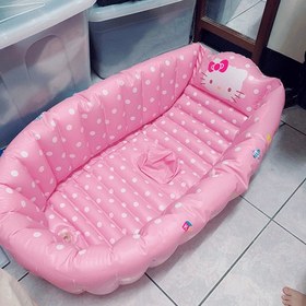 تصویر استخر بادی هلوکیتی 