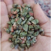 تصویر مهره سنگ اوناکیت چیپسی دفرمه تراش نخورده سوراخ دار سنگ اصل طبیعی 