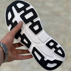 تصویر کتانی هوکا باندی ۹ سایز ۴۱ تا ۴۴ با رویه پارچه مش 