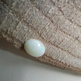 تصویر نگین تراش اوپال اتیوپی Ethiopian opal gemstone