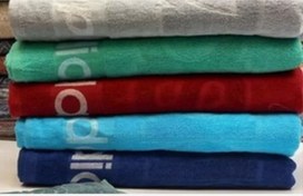 تصویر حوله حمامی سایز بزرگ طرح لوگو - آبی 