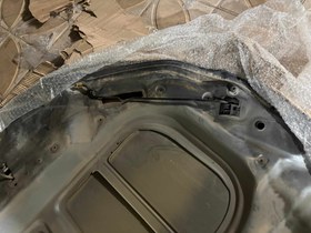 تصویر میله نگهدارنده کاپوت سیتروئن C5 