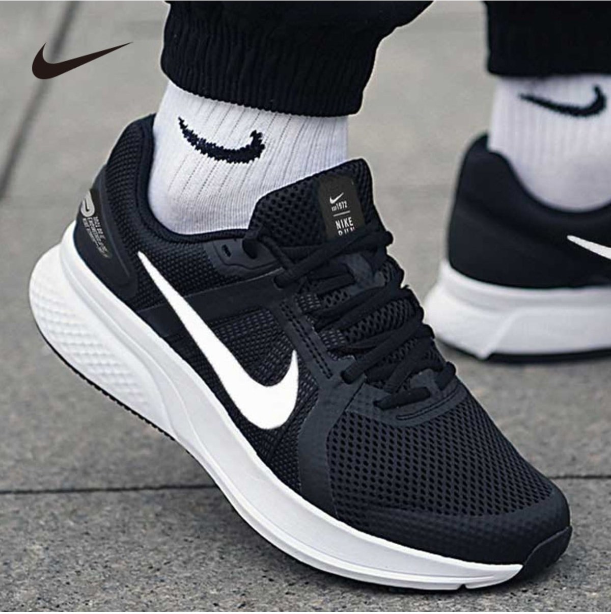 cu3517 004 nike