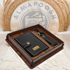 تصویر نیم ست هدیه چرمی جا سوییچی و جا کارتی فراگامو ست چرمی جا کارتی و جا سوییچی fragamo