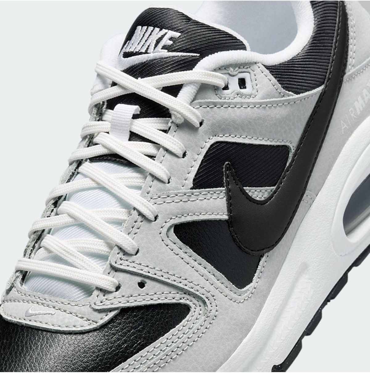 air max command premium