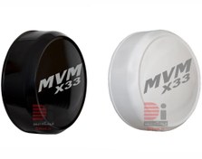 تصویر برچسب لوگوی ام وی ام روی زاپاس خودروی mvm x33 