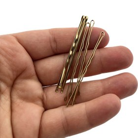 تصویر سنجاق طلایی جعبه ای 