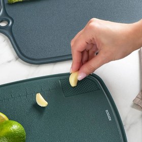 تصویر تخته برش سه عددی کاراجا مدل تریوکات سبز 