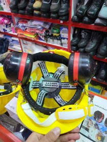 تصویر کلاه ایمنی گوشی دار 