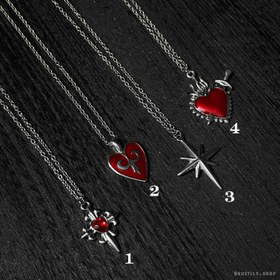 تصویر گردنبند گاثیک 