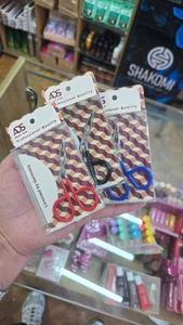 تصویر فروشگاه لوازم آرایشی بهداشتی آس