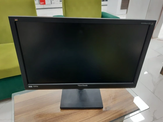 خرید و قیمت مانیتور استوک مدل ViewSonic VG2436WM-LED | ترب