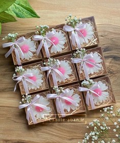تصویر گیفت شمع گل بابونه 