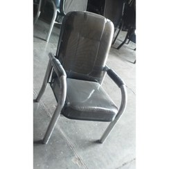 تصویر صندلی اداری انتظار آرام پس کرایه 