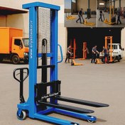 تصویر لیفتراک دستی با ظرفیت ۲تن ارتفاع حداکثر۲ متر برند تجهیز صنعت آریا Hand stacker with a capacity of 2 tons and a maximum height of 1/70 German spare parts
