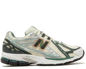 تصویر کفش رانینگ نیوبالانس ۱۹۰۶ آر سبز طلایی New balance 1906R 