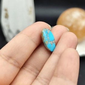 تصویر نگین فیروزه مغز اصل نیشابور بدون احیا و دستکاری کد 7326 