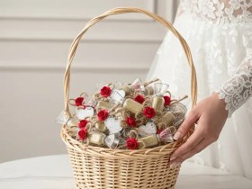 تصویر گیفت حنا مدل شکلات 