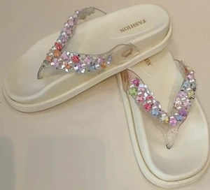 تصویر فروشگاه پوشاک بهاران استور