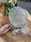 تصویر توری روغن گیر استیل کوچک 