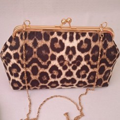 تصویر کیف دهانه فلزی منگو 