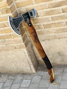 تصویر تبر وایکینگی کریتوس زنجان سایز بزرگ تبر گاد اف وار مدل GodWar طول کار 70 سانت تیغه فولادی بسیار قوی و مقاوم مخصوص کمپ و کوهنوردی 