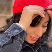 تصویر کلاه لئونی اسپرت کتان پشت چسبی قابل تنظیم - قرمز 