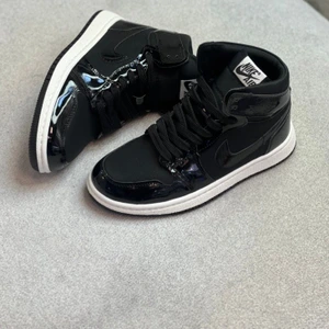 تصویر فروشگاه سیرا فمیلی