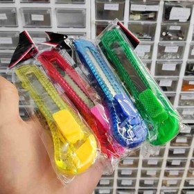 تصویر کاتر بزرگ پلاستیکی 