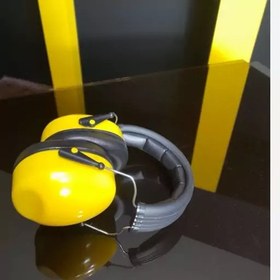 تصویر گوشی صدا گیر پلاس 