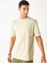 تصویر تی‌شرت بافت‌دار و دوخته شده لی کوپر با یقه گرد برند lee cooper Lee Cooper Textured Cut and Sew T-shirt with Crew Neck