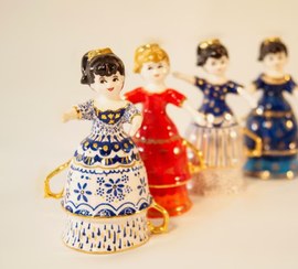 تصویر عروسک سرامیکی آیتوس 