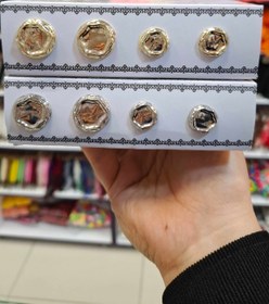 تصویر دکمه دفرمه - نقره ایی / سایز 2 