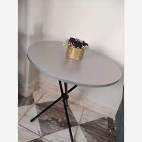 تصویر میز خاطره گرد فلزی 