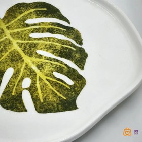 تصویر پیش دستی مینیمال طرح برگ 