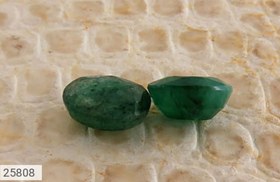 تصویر نگین زمرد خوش رنگ کد 25808 