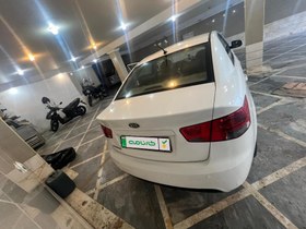 تصویر کیا سراتو مونتاژ مدل 1394 ا دنده‌ای 1600cc دنده‌ای 1600cc