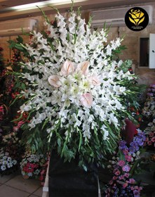 تصویر خرید پایه گل ترحیم کد 150 